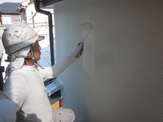 習志野市外壁　上塗りガイナ塗装２階