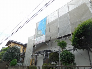 千葉市花見川区で外壁塗装着工です。足場組立！