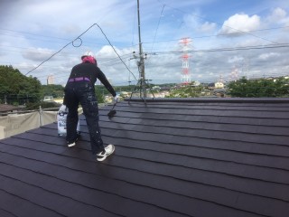 屋根 上塗り塗装1