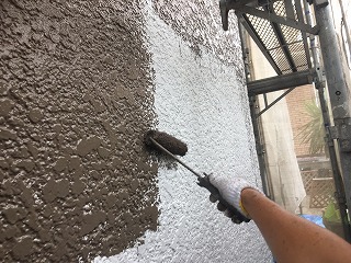 外壁 中塗り塗装2