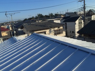 屋根 ガイナ塗装1