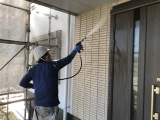 外壁 高圧洗浄作業