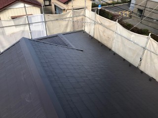 屋根 上塗り塗装後