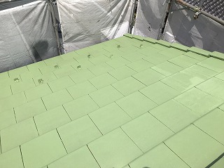 屋根 中塗り塗装2