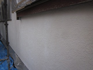 成田市外壁　下塗り(後）