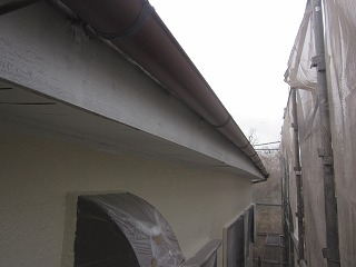 成田市破風板　塗装
