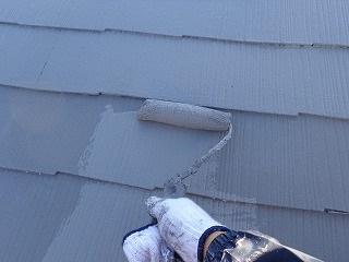 屋根 ガイナ上塗り塗装